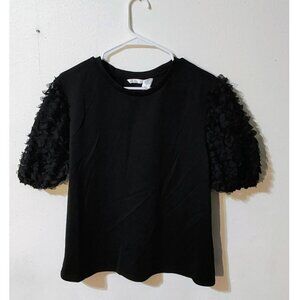 Kaktus Black Short Sleeve Shirt with puffy mesh sleeves